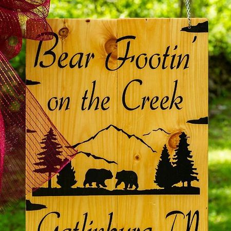 Bear Footin' On The Creek Villa แกตลิงเบิร์ก ภายนอก รูปภาพ